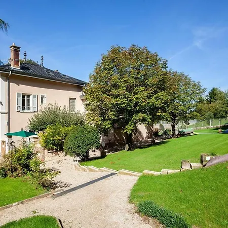 Pensión Le Clos Des Pervenches Jassans-Riottier